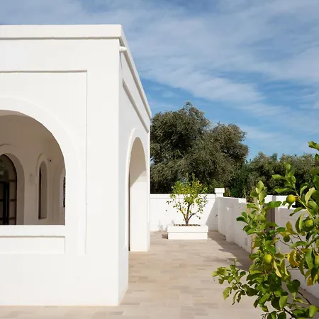 B&B Oltre Gli Ulivi 오스투니