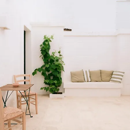 Oltre Gli Ulivi 4* Ostuni