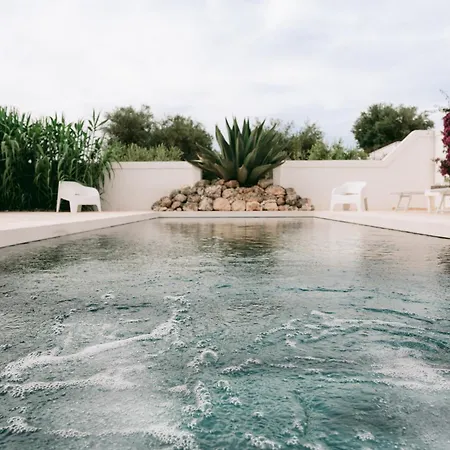 לינה וארוחת בוקר Oltre Gli Ulivi 4*