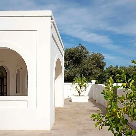 Oltre Gli Ulivi Bed & Breakfast 4*